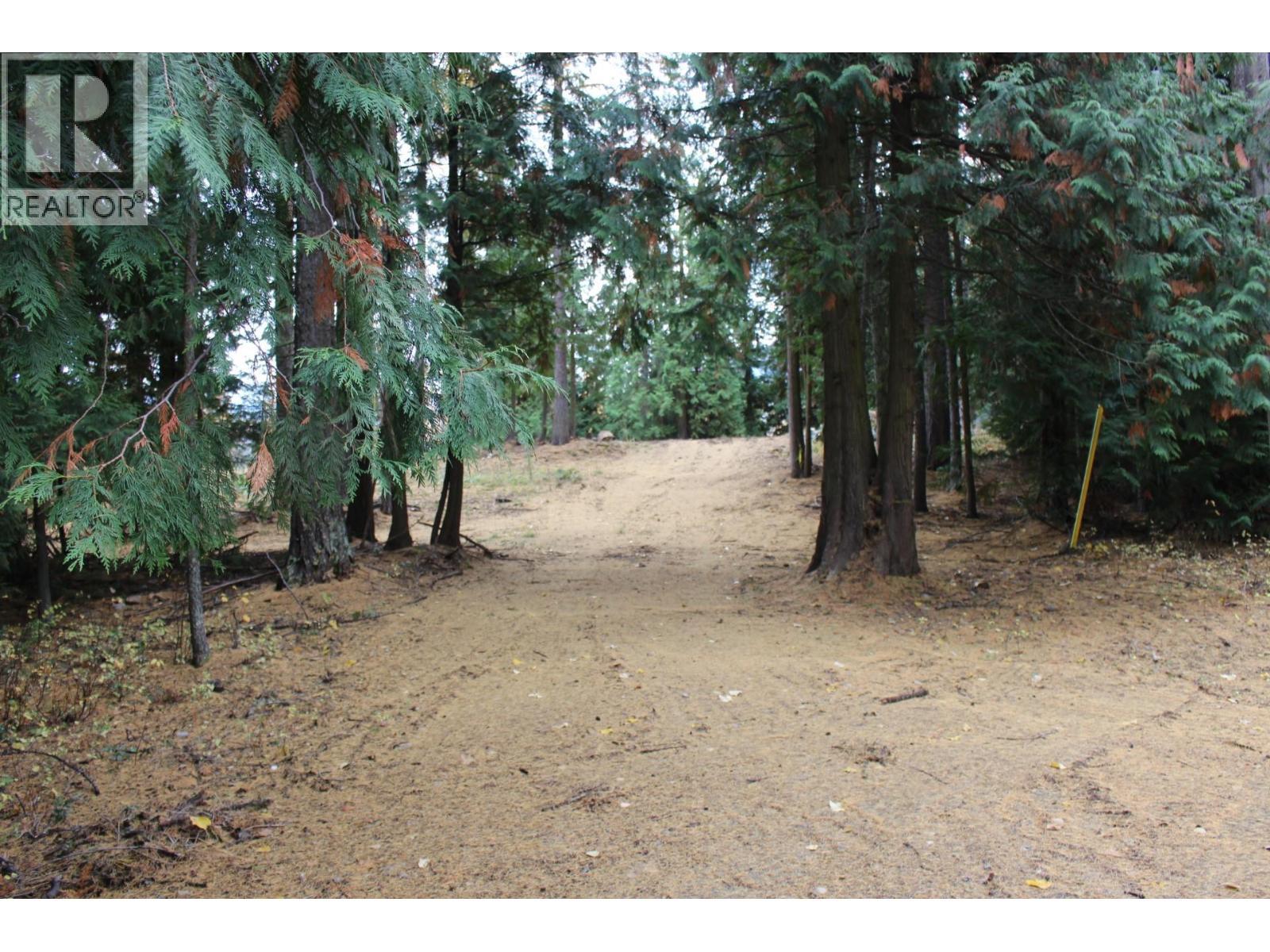 2640 3B Highway, Rossland, BC