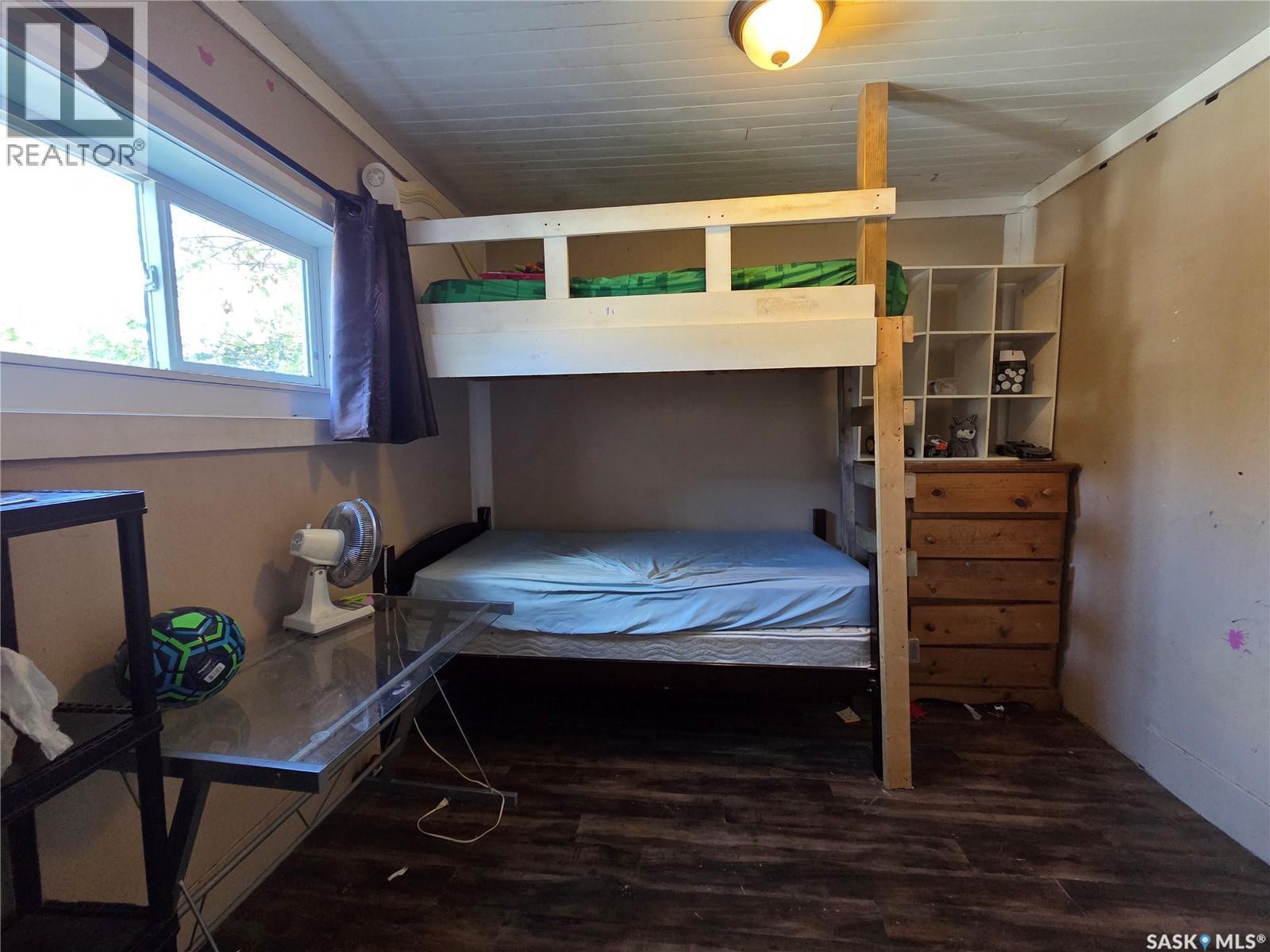 2011 Main Street, Edam, SK - Indoor Photo Showing Bedroom