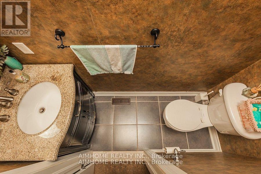 107 Monkhouse Road, Markham, ON - Indoor Photo Showing Bathroom