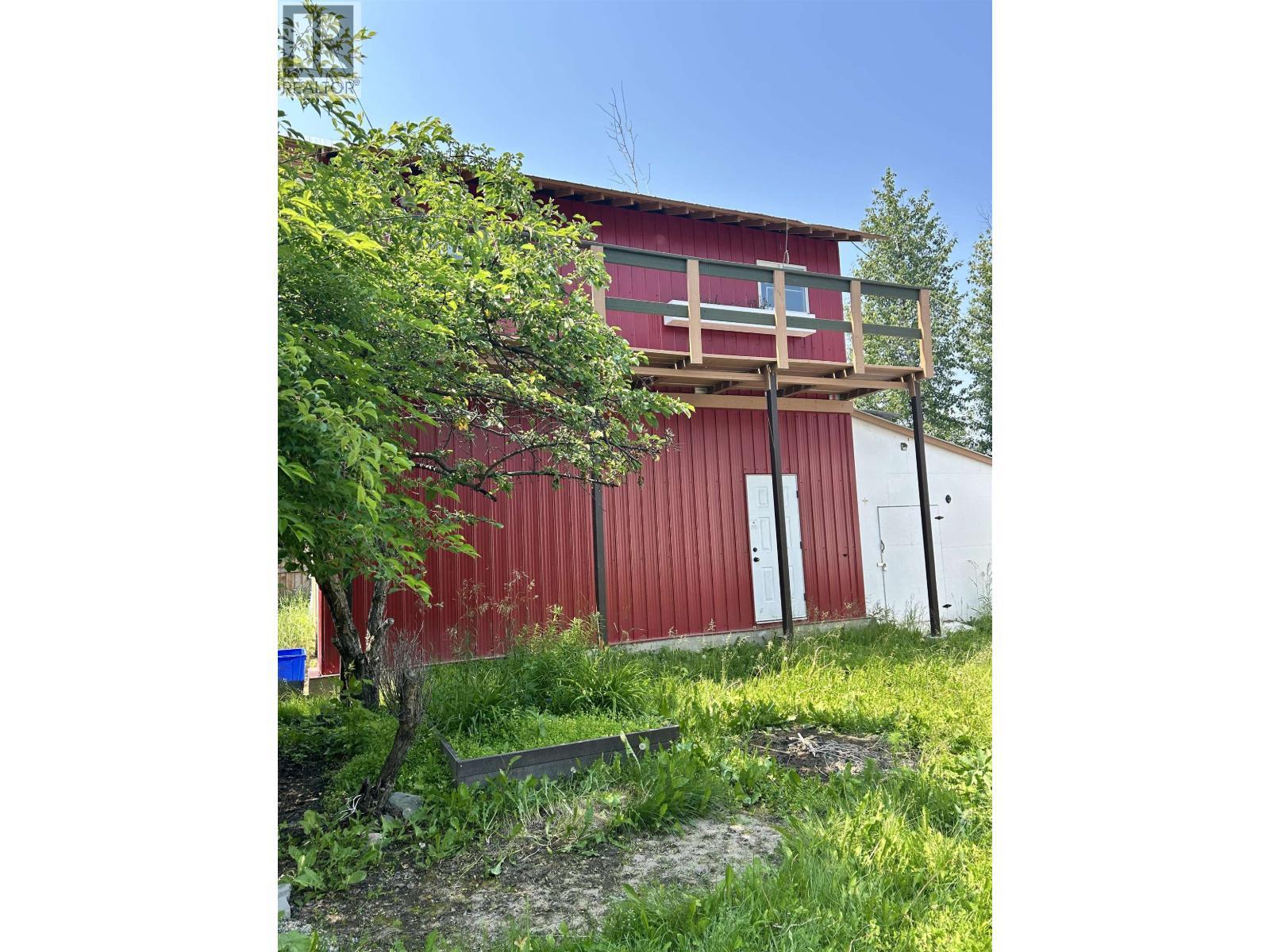 10016 Thompson Avenue, Hudsons Hope, BC