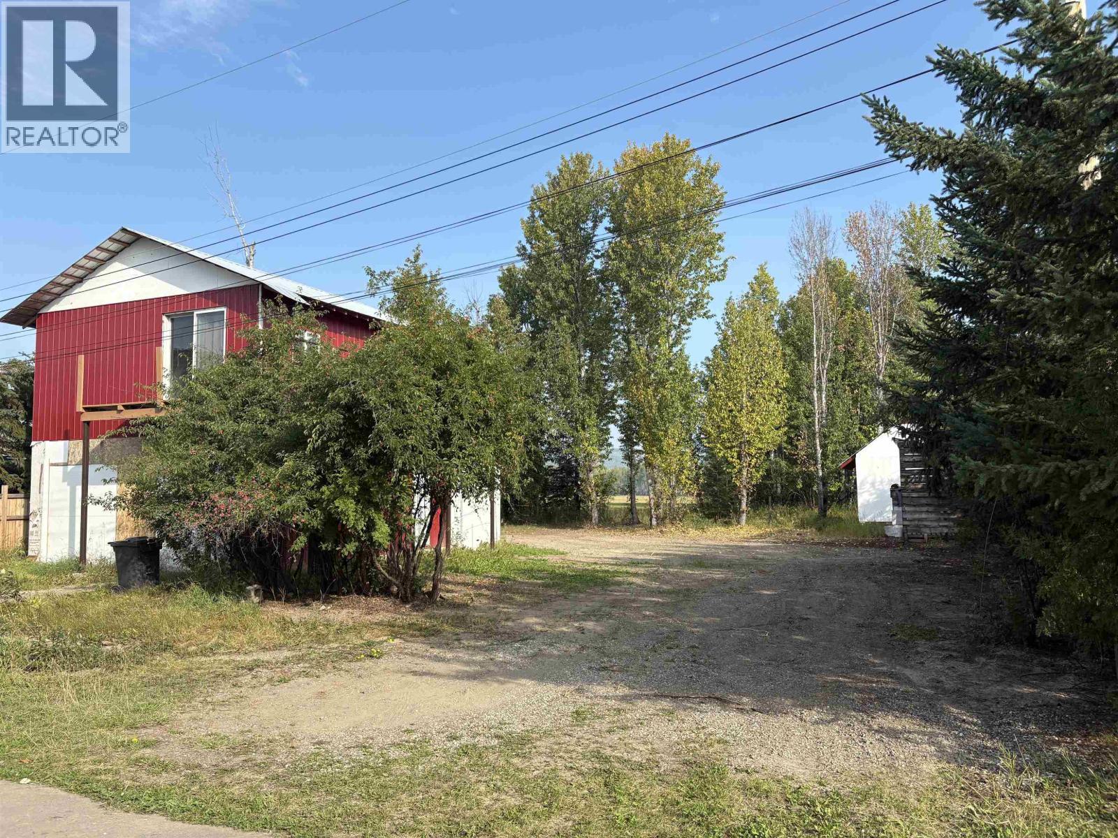 10016 Thompson Avenue, Hudsons Hope, BC