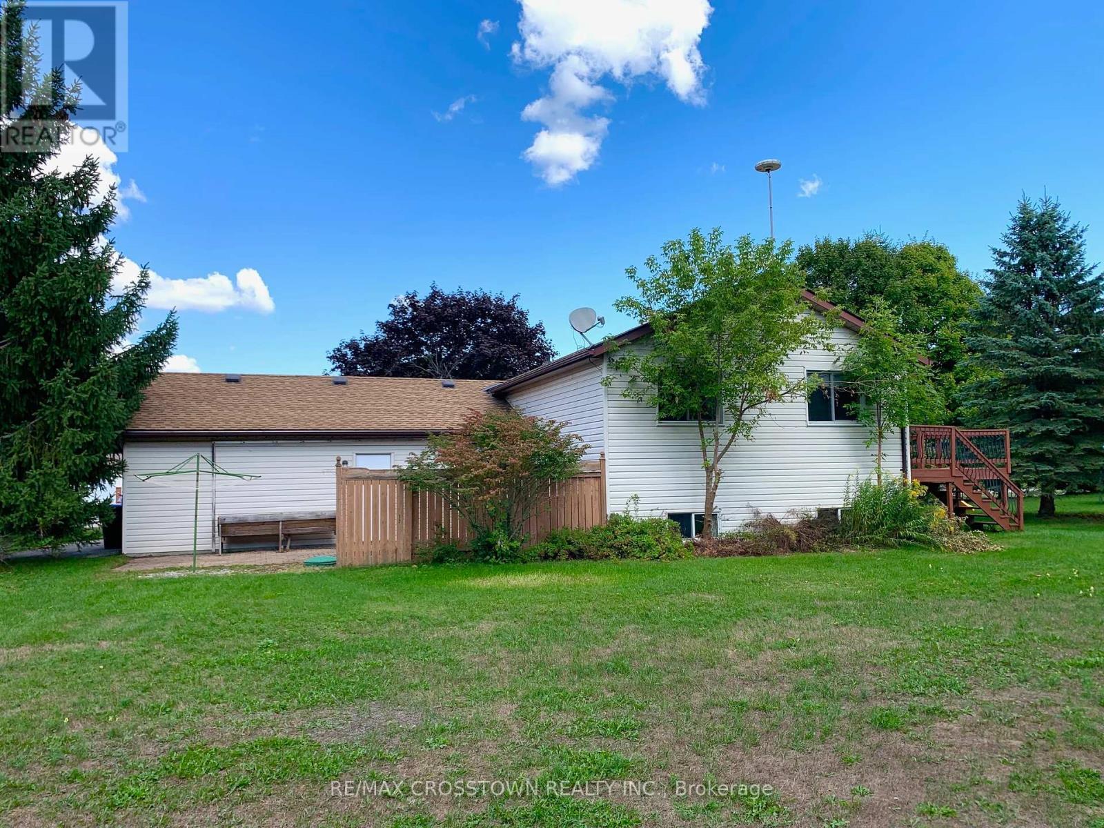 43 Foyston Park Circle, Springwater, ON - Outdoor