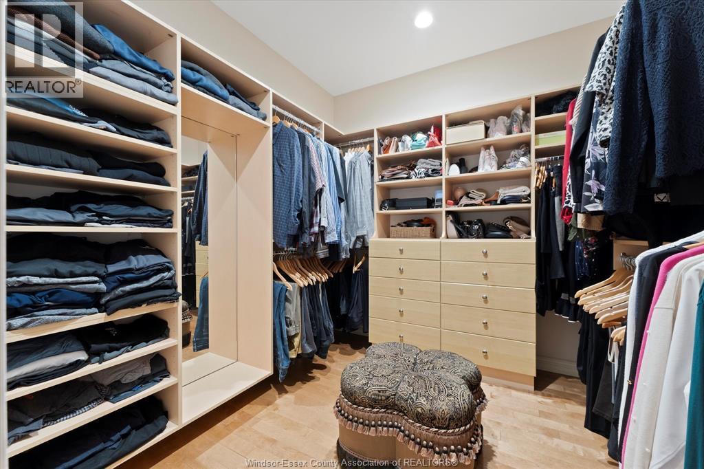 125 Links Drive, Amherstburg, ON - Indoor With Storage