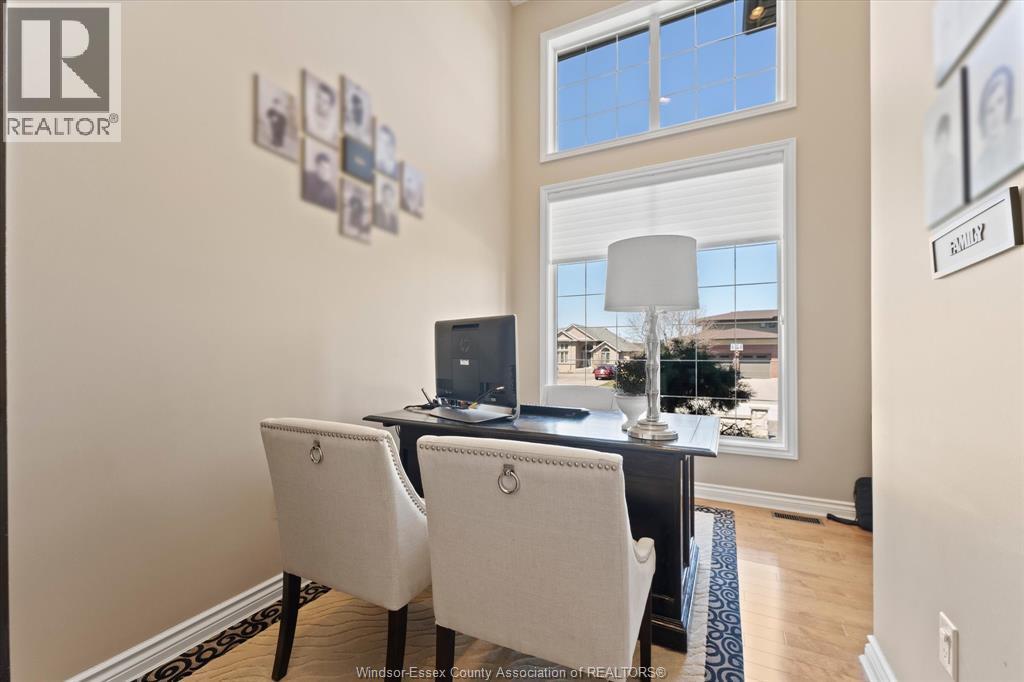 125 Links Drive, Amherstburg, ON - Indoor Photo Showing Office