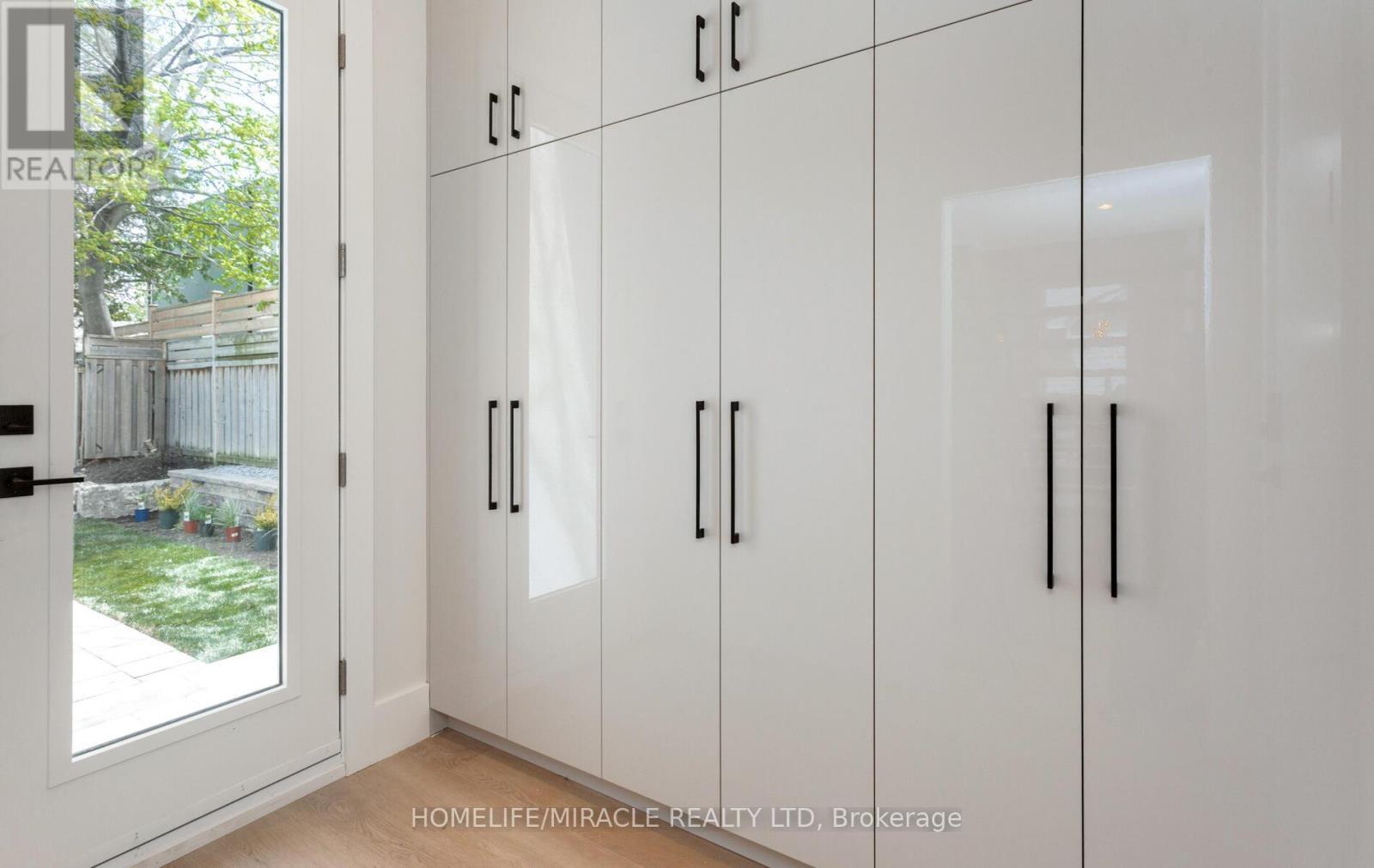 55 Adanac Drive, Toronto, ON - Indoor Photo Showing Other Room