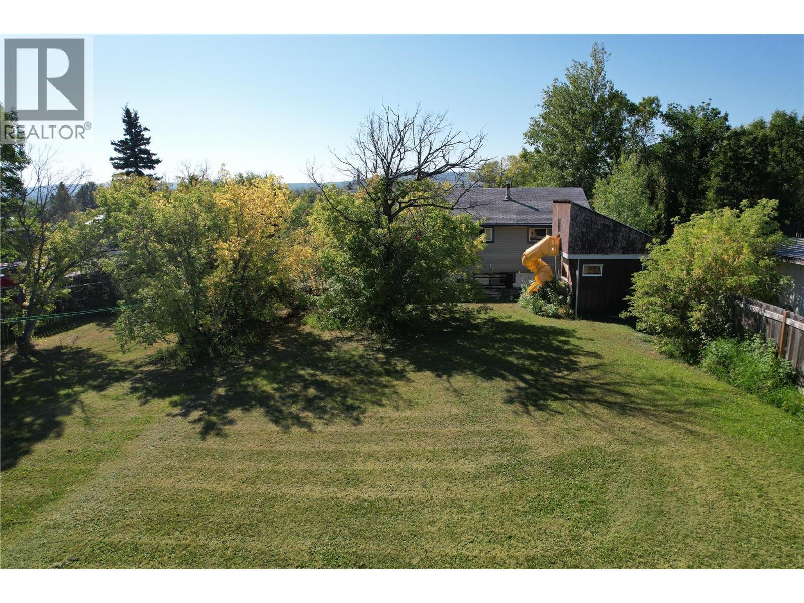 4810 48 Avenue, Pouce Coupe, BC - Outdoor