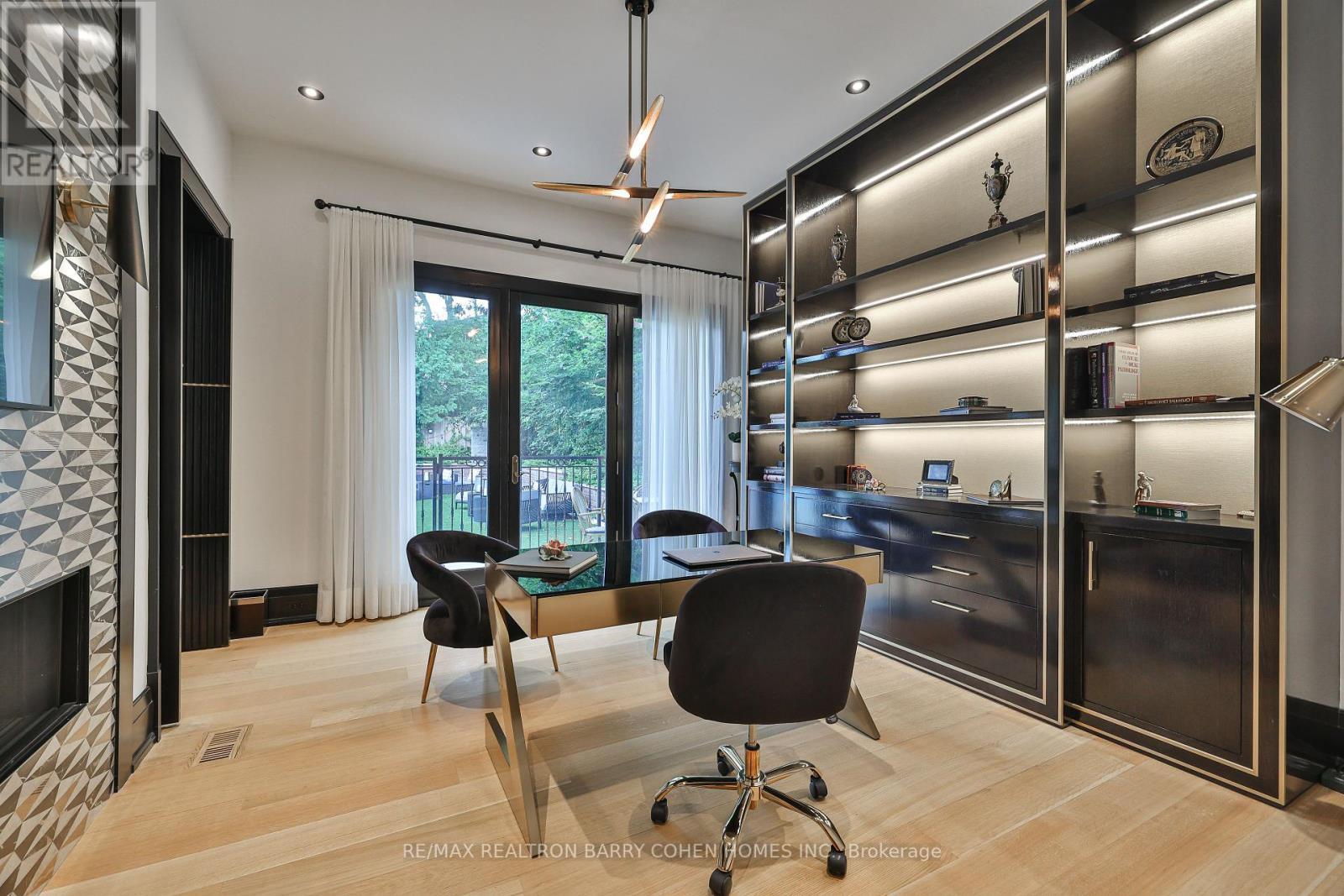 33 Stratheden Road, Toronto, ON - Indoor