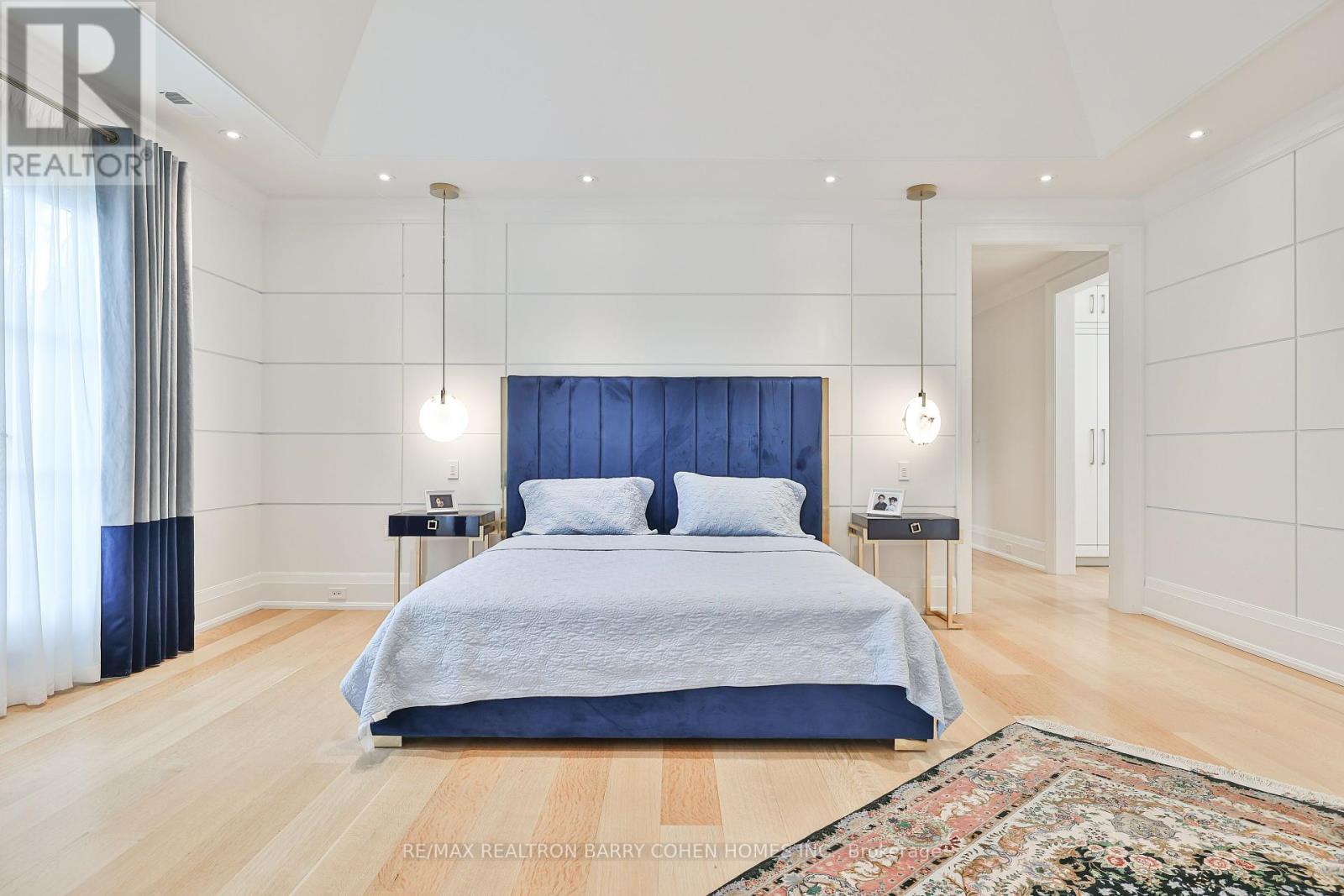 33 Stratheden Road, Toronto, ON - Indoor Photo Showing Bedroom