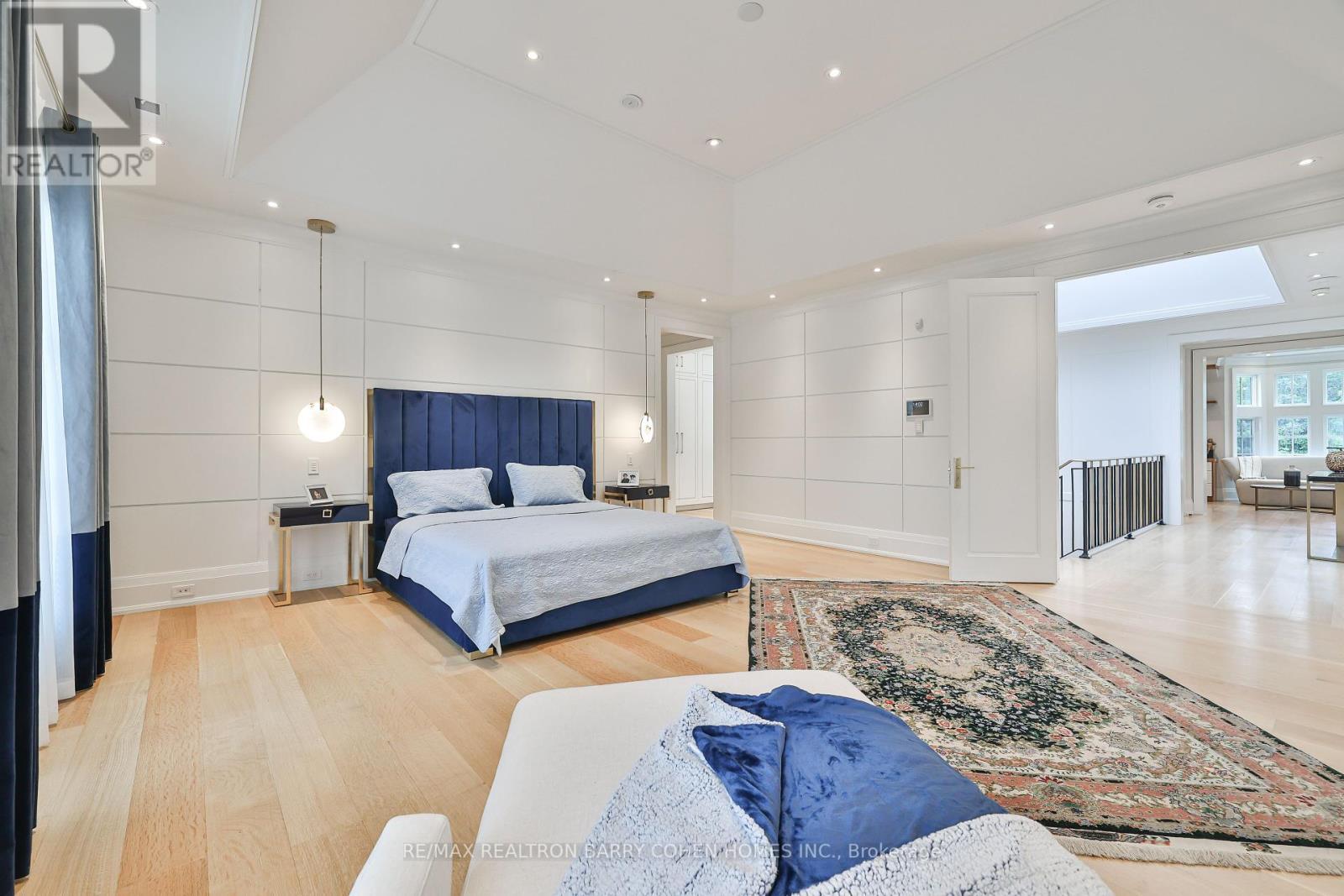 33 Stratheden Road, Toronto, ON - Indoor Photo Showing Bedroom