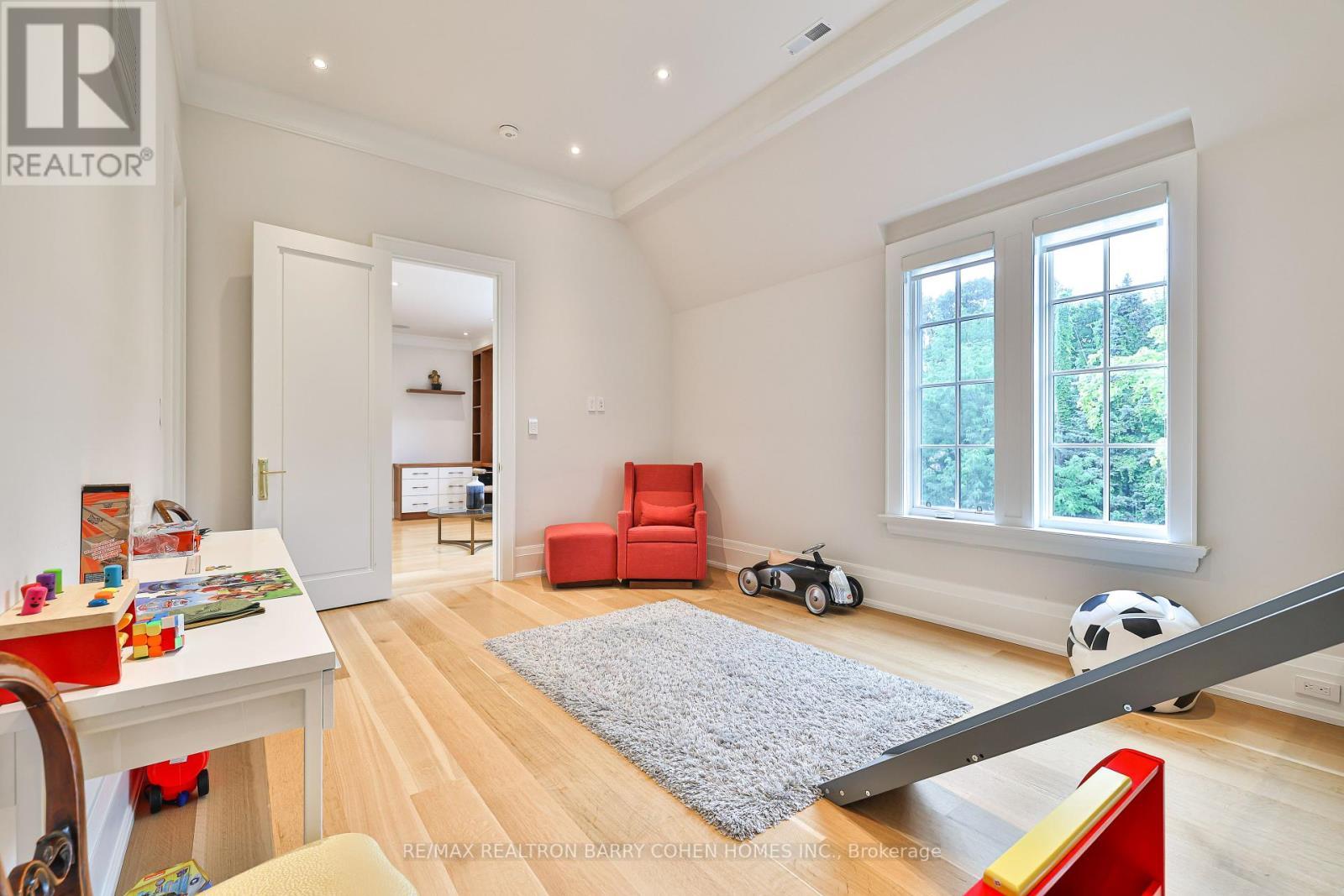 33 Stratheden Road, Toronto, ON - Indoor