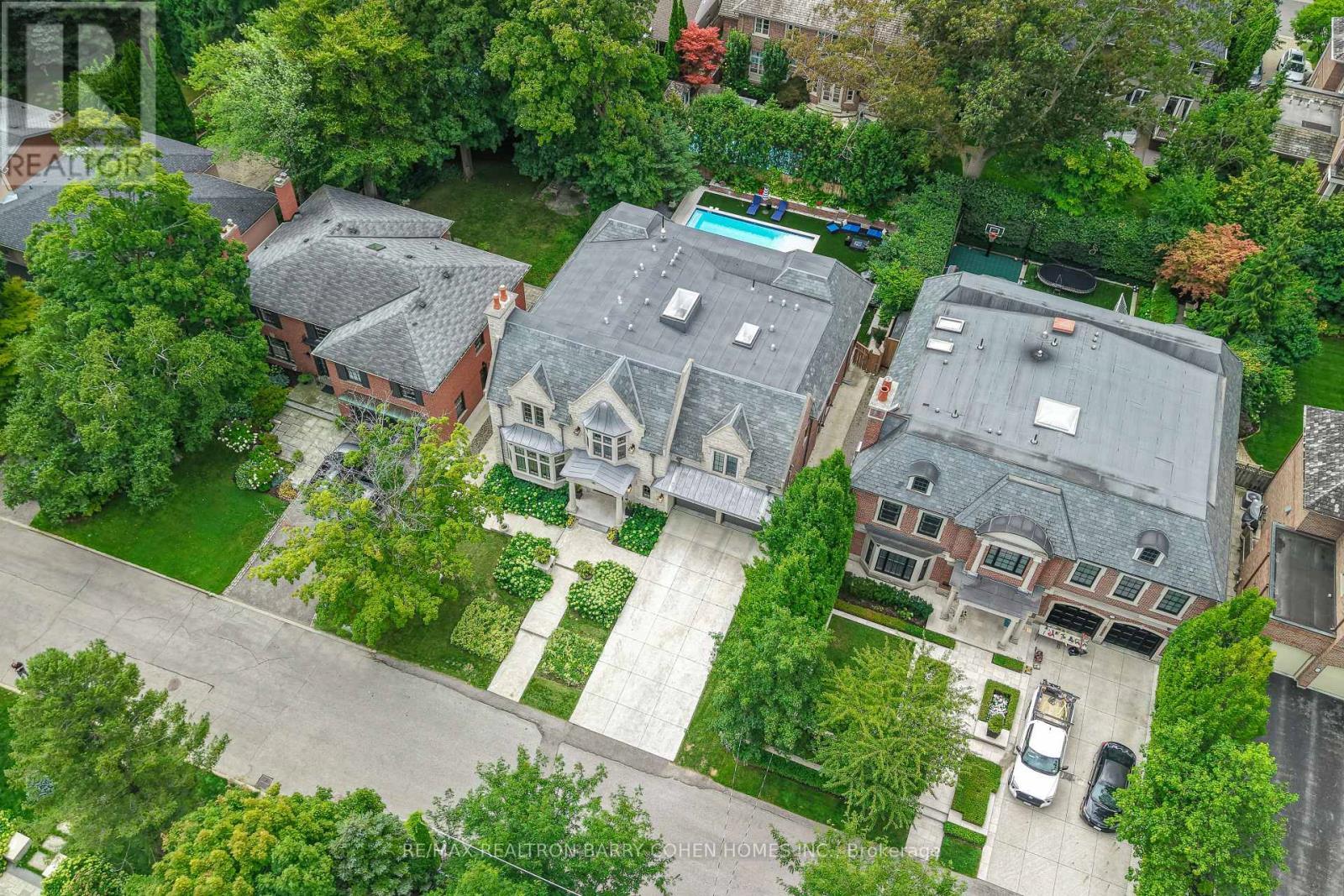 33 Stratheden Road, Toronto, ON - Outdoor