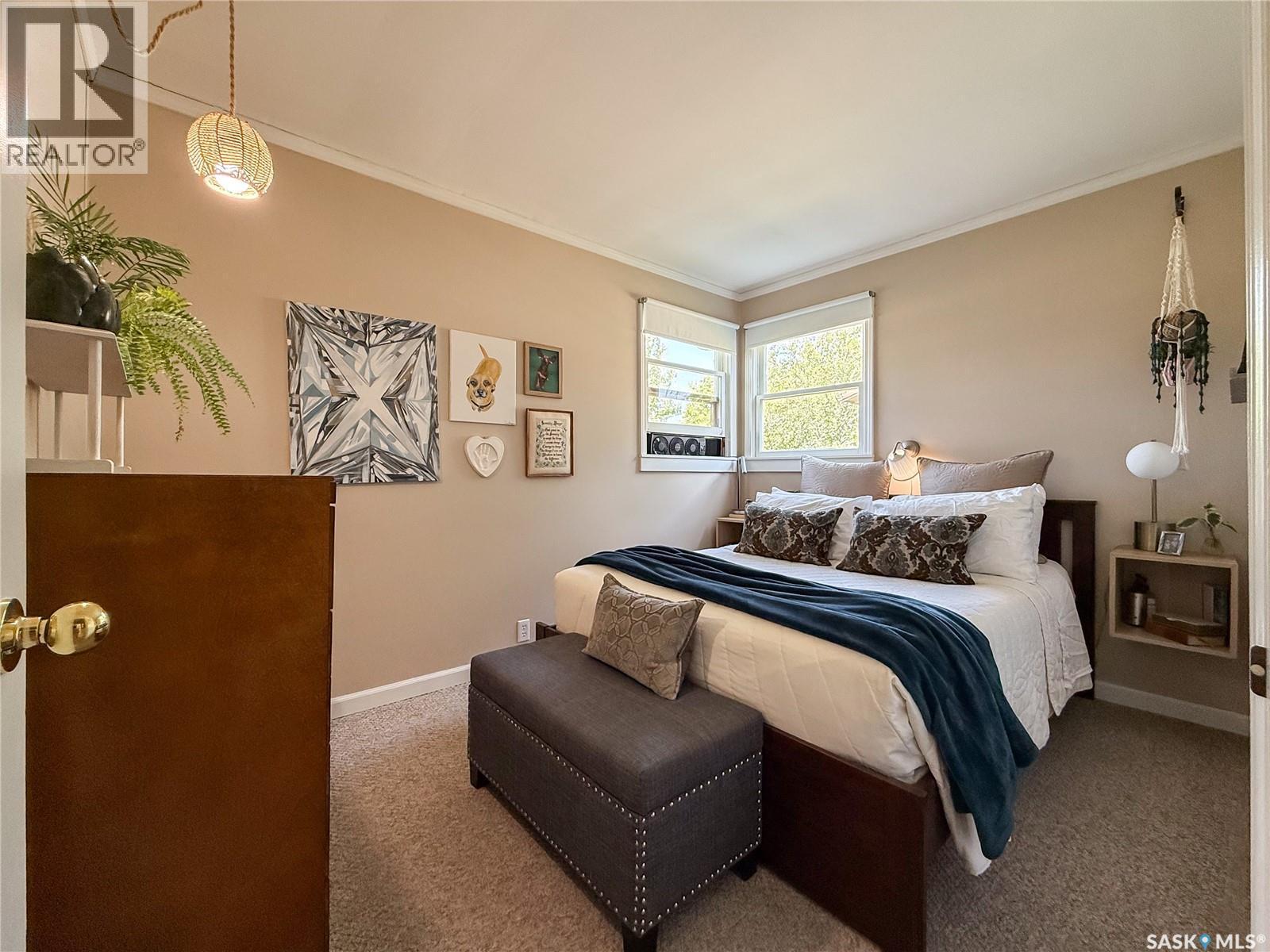 114 1St Street W, Frontier, SK - Indoor Photo Showing Bedroom