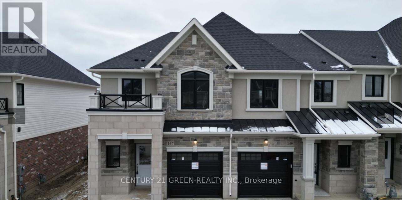 147 Aquasanta Crescent, Hamilton, ON - Outdoor With Facade