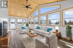 Sunroom, Virtually staged -
