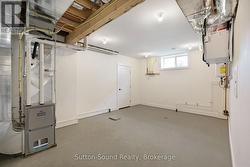 Utility Room - 