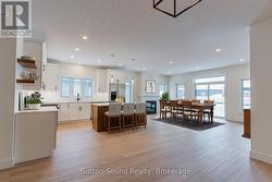 Kitchen Dining Area Virtual Staging -