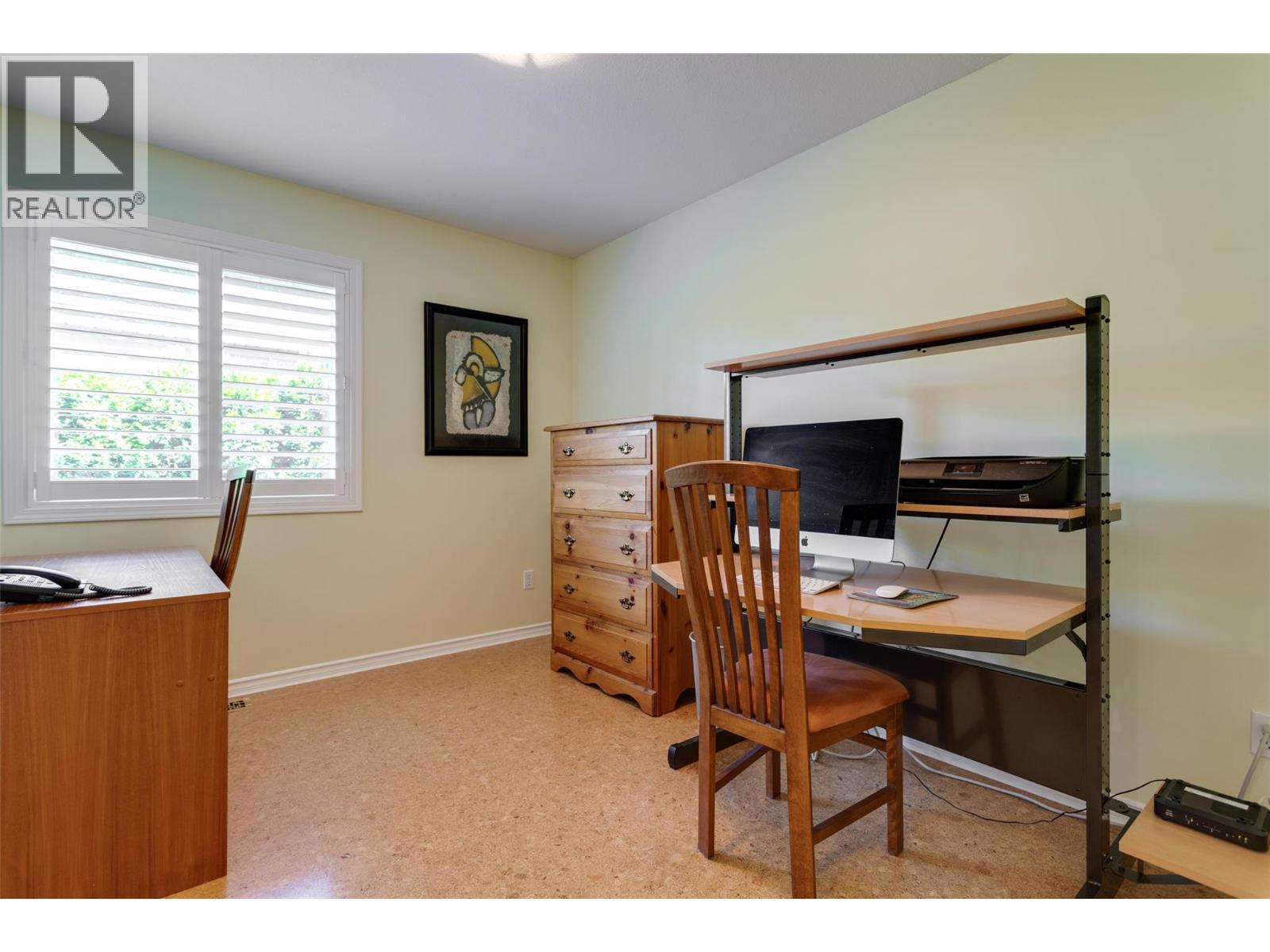 2524 Quail Lane, Kelowna, BC - Indoor Photo Showing Office