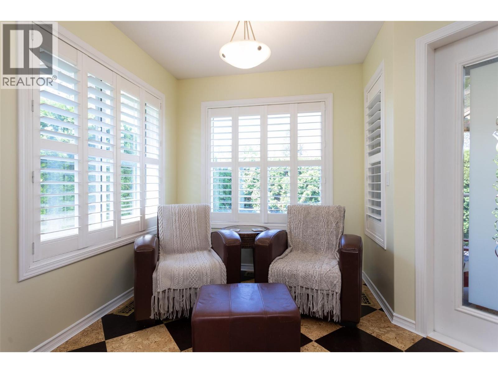 2524 Quail Lane, Kelowna, BC - Indoor