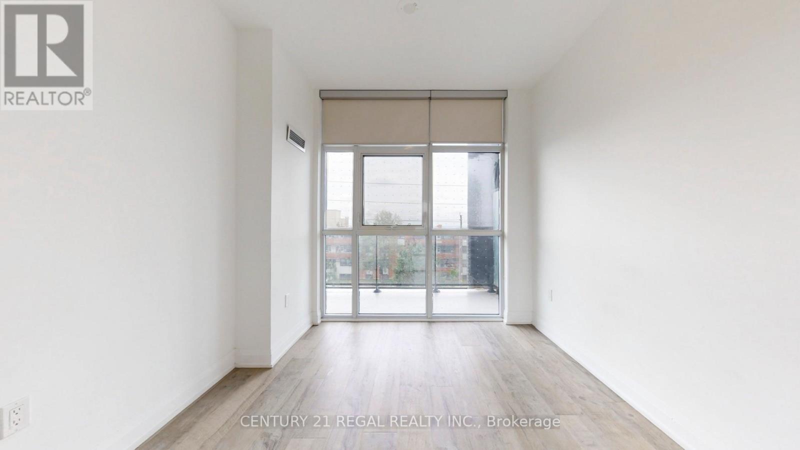 314 - 50 George Butchart Drive, Toronto, ON - Indoor Photo Showing Other Room