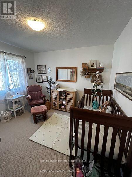 9 Dunes Drive, Wasaga Beach, ON - Indoor Photo Showing Bedroom