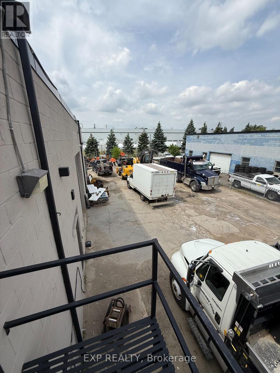 1261 Britannia Road E, Mississauga, ON