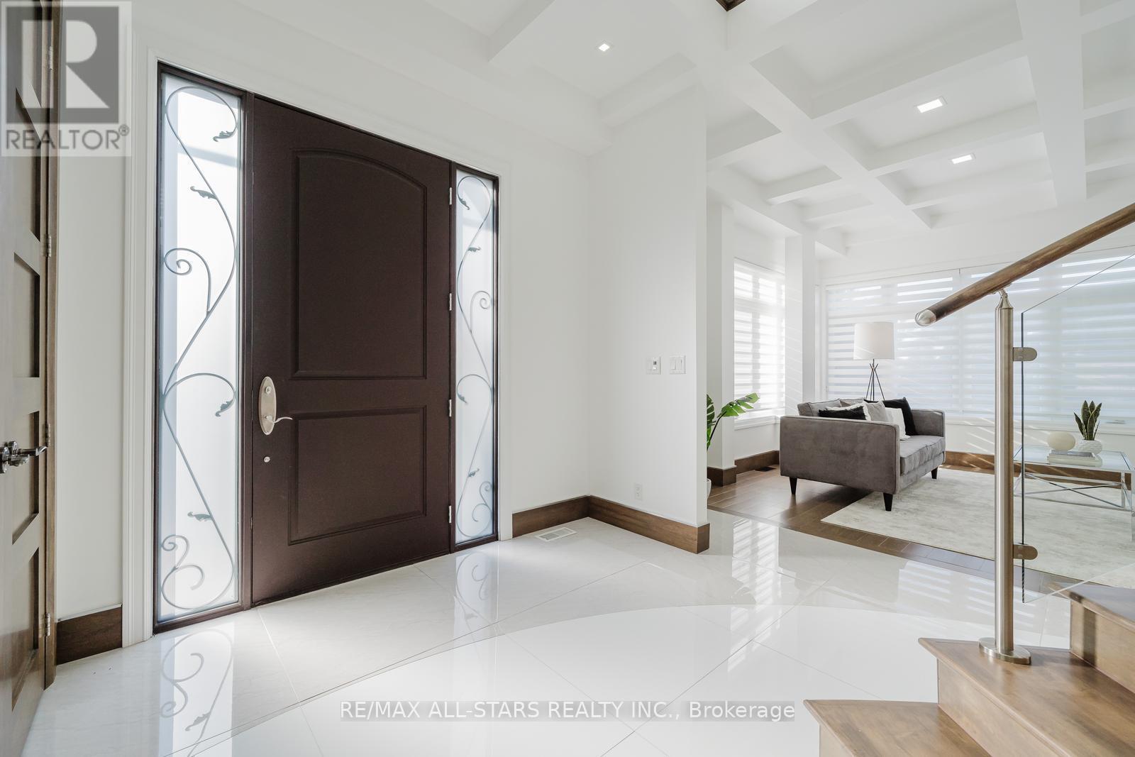 26 Lancer Drive, Vaughan, ON - Indoor Photo Showing Other Room