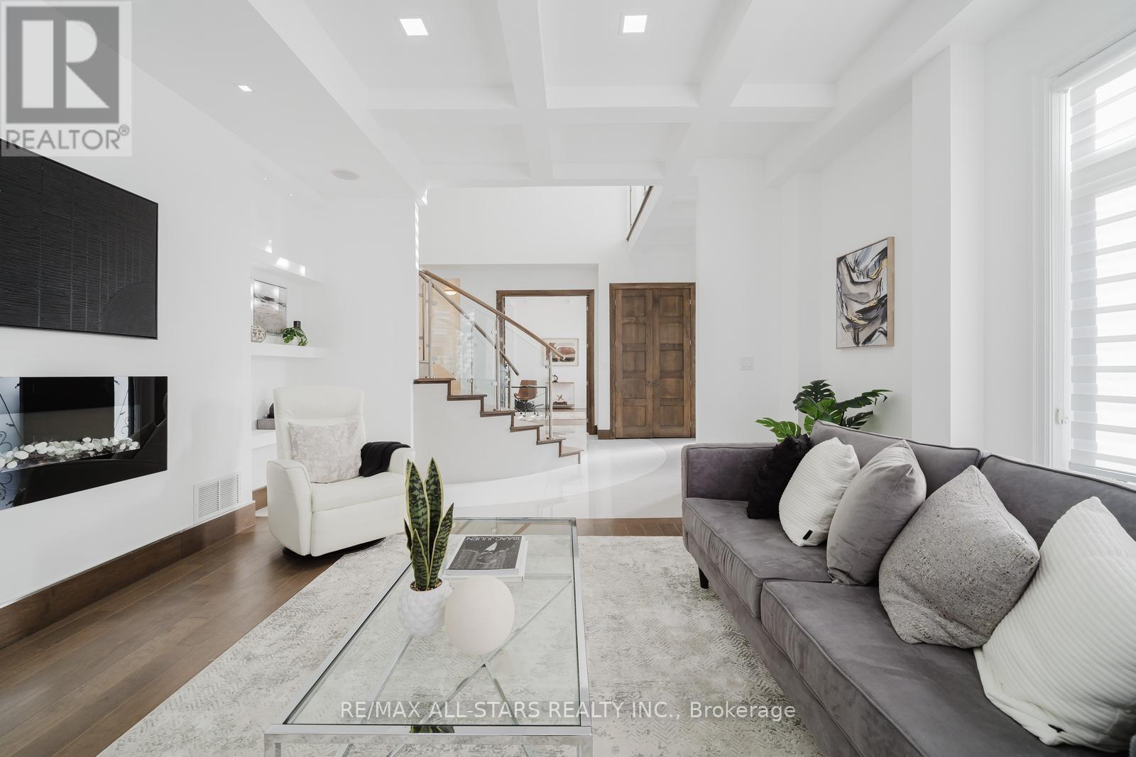 26 Lancer Drive, Vaughan, ON - Indoor Photo Showing Living Room With Fireplace