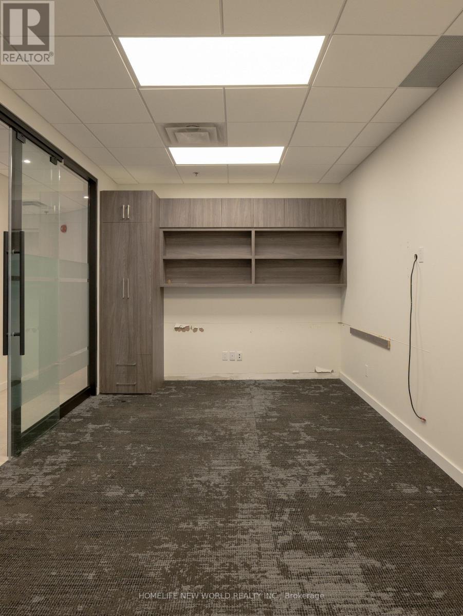 118 - 8901 Woodbine Avenue, Markham, ON