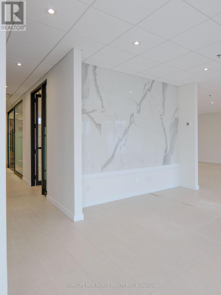 118 - 8901 Woodbine Avenue, Markham, ON