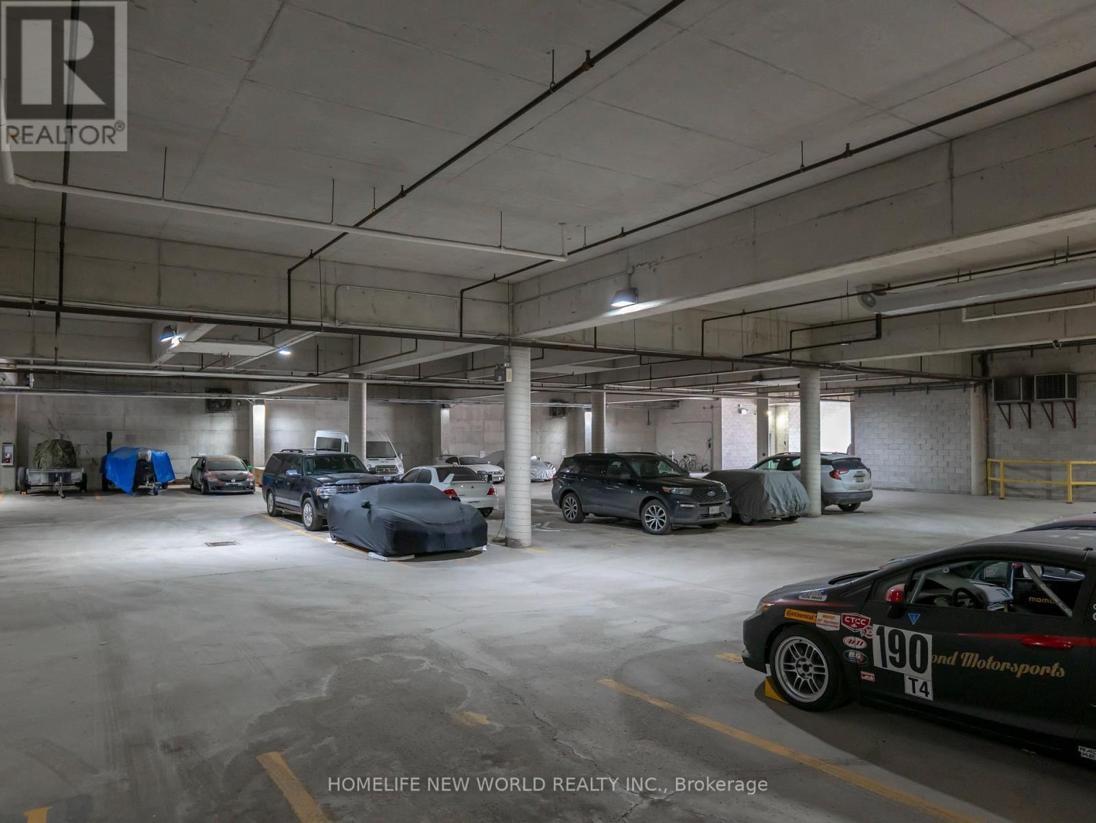 118 - 8901 Woodbine Avenue, Markham, ON