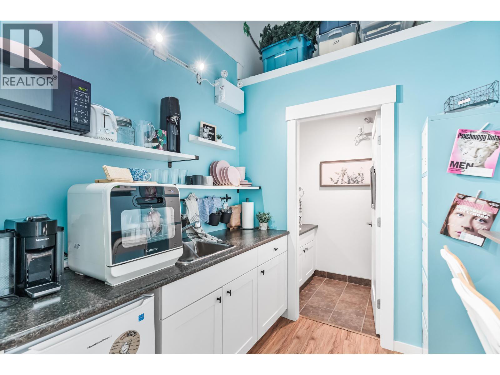 201 22320 Lougheed Highway, Maple Ridge, BC