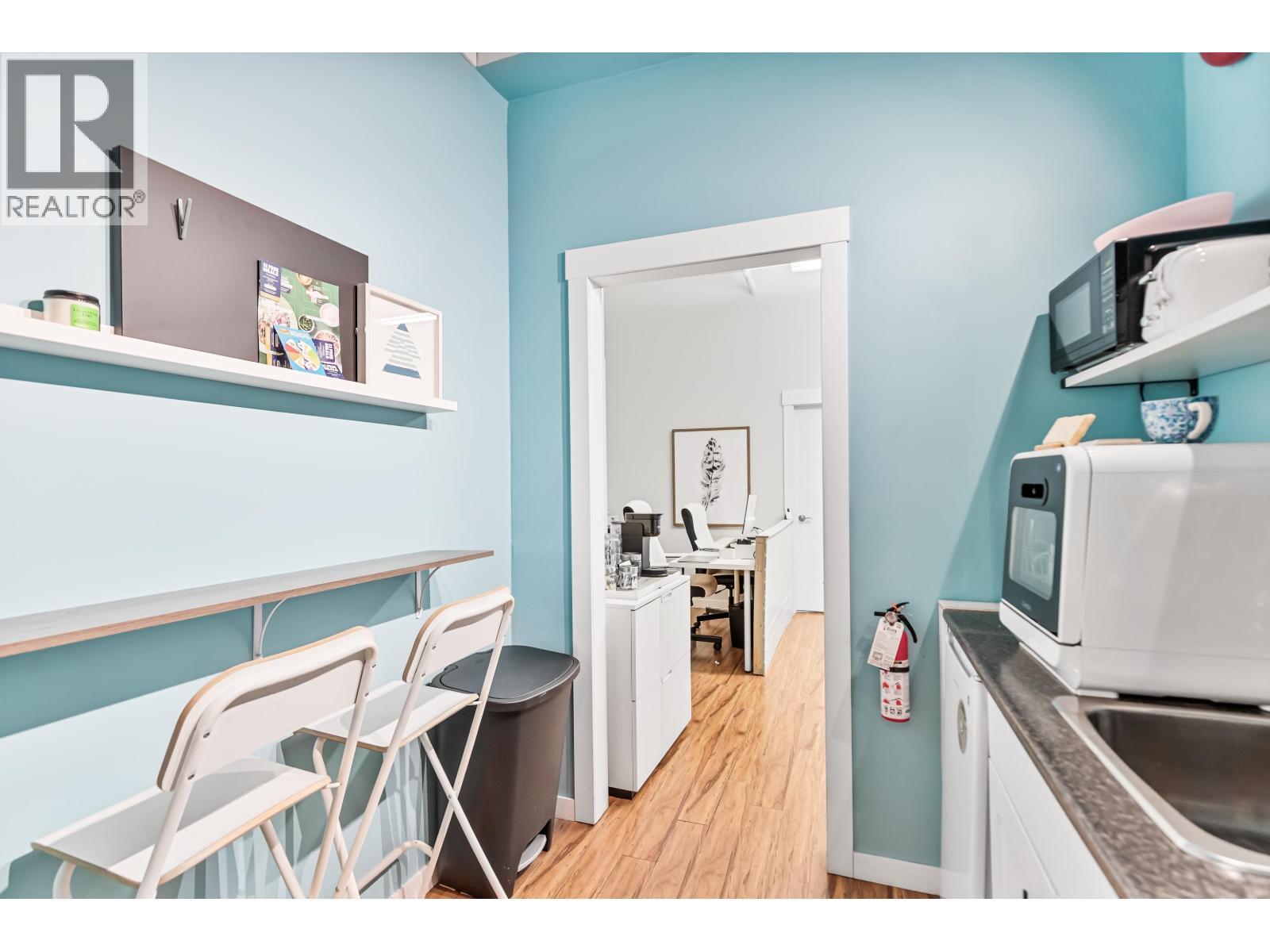 201 22320 Lougheed Highway, Maple Ridge, BC