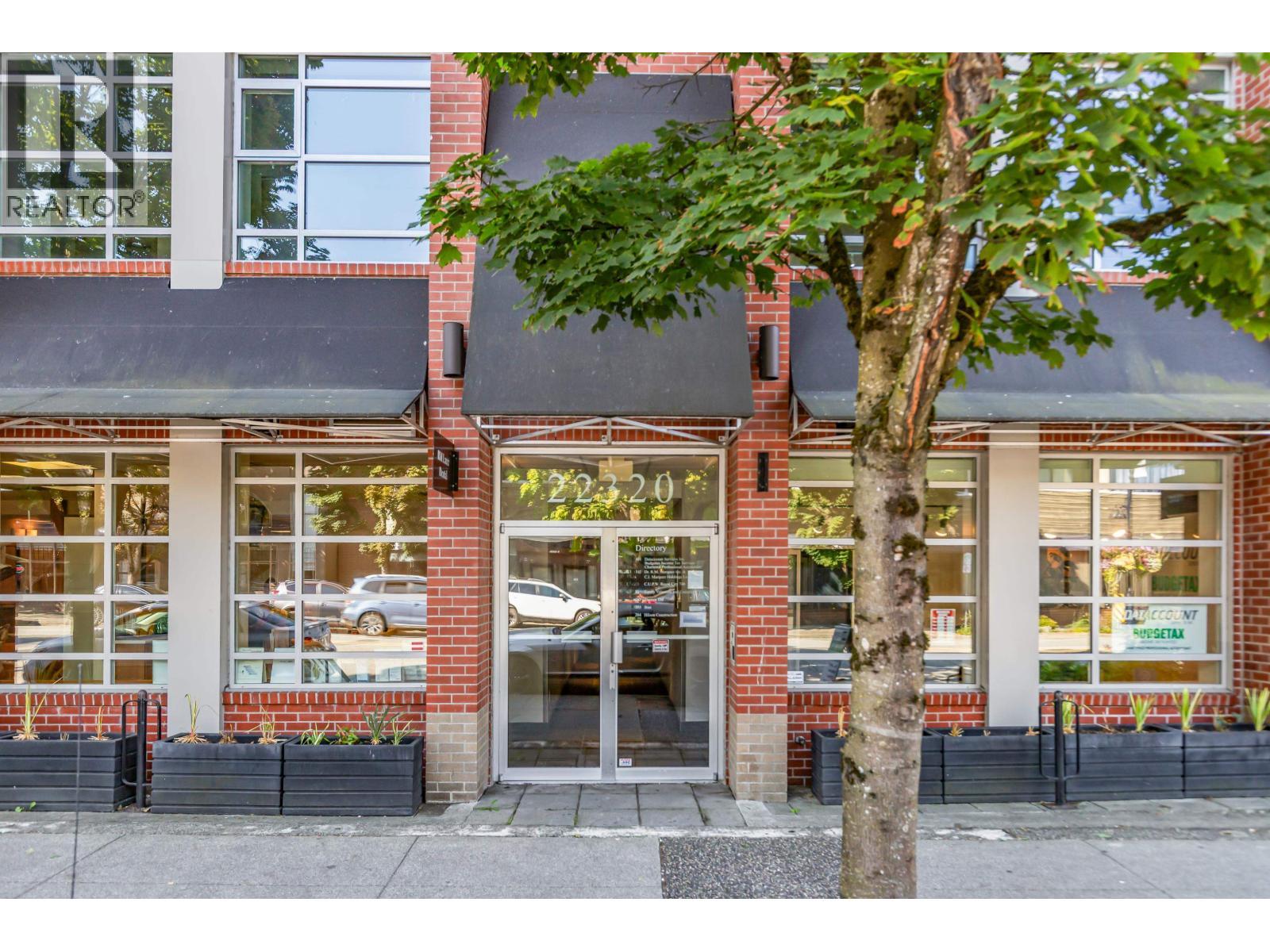 201 22320 Lougheed Highway, Maple Ridge, BC