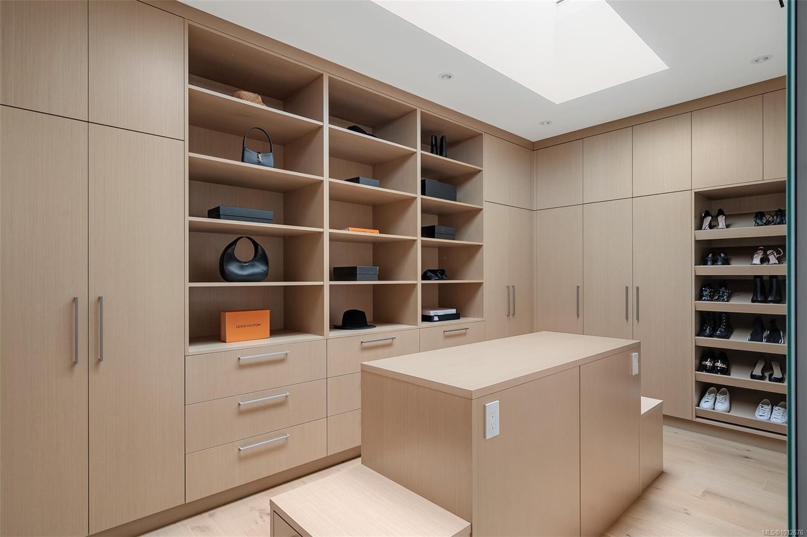 2029 Pinehurst Terr, Langford, BC