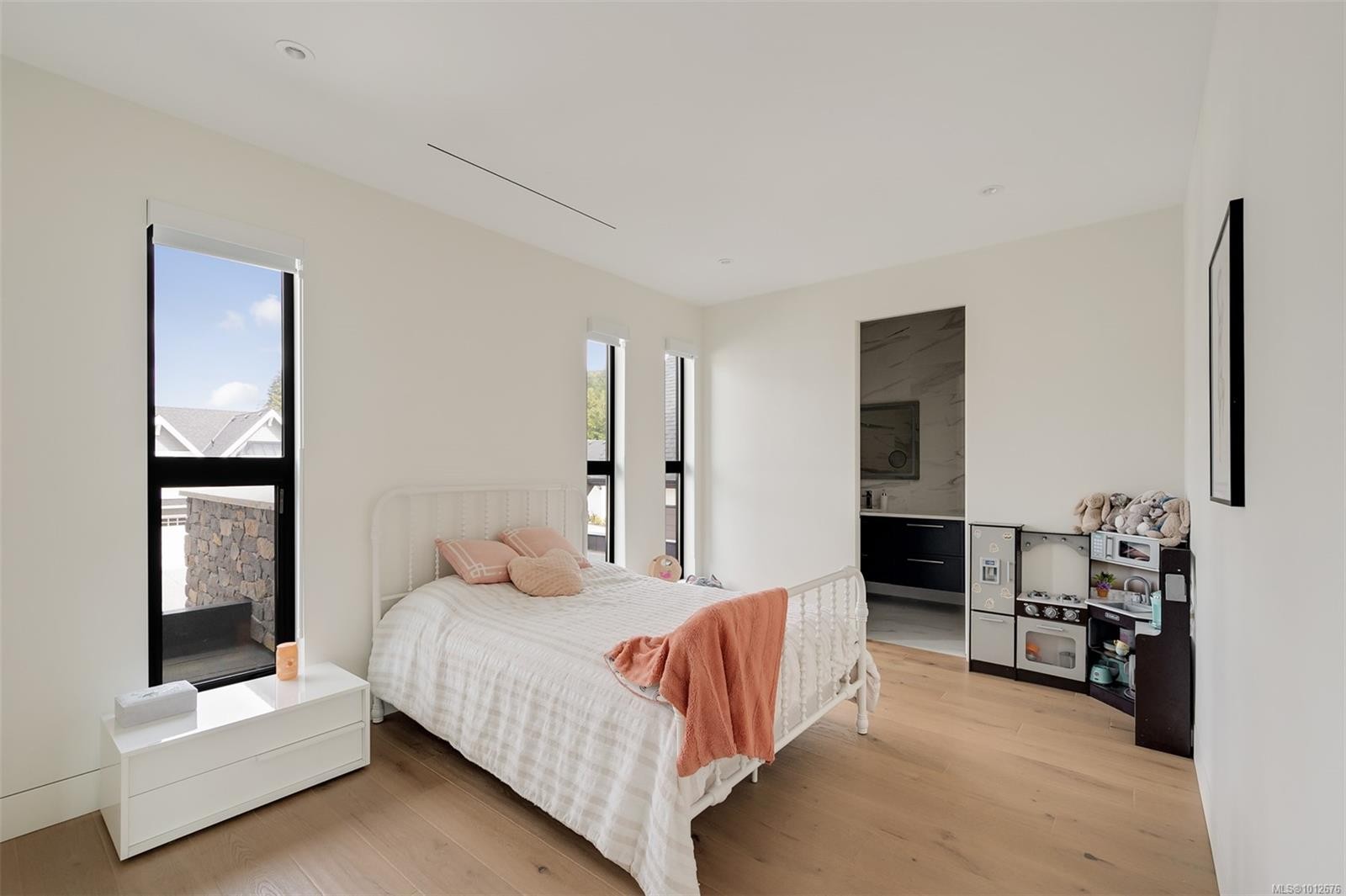 2029 Pinehurst Terr, Langford, BC