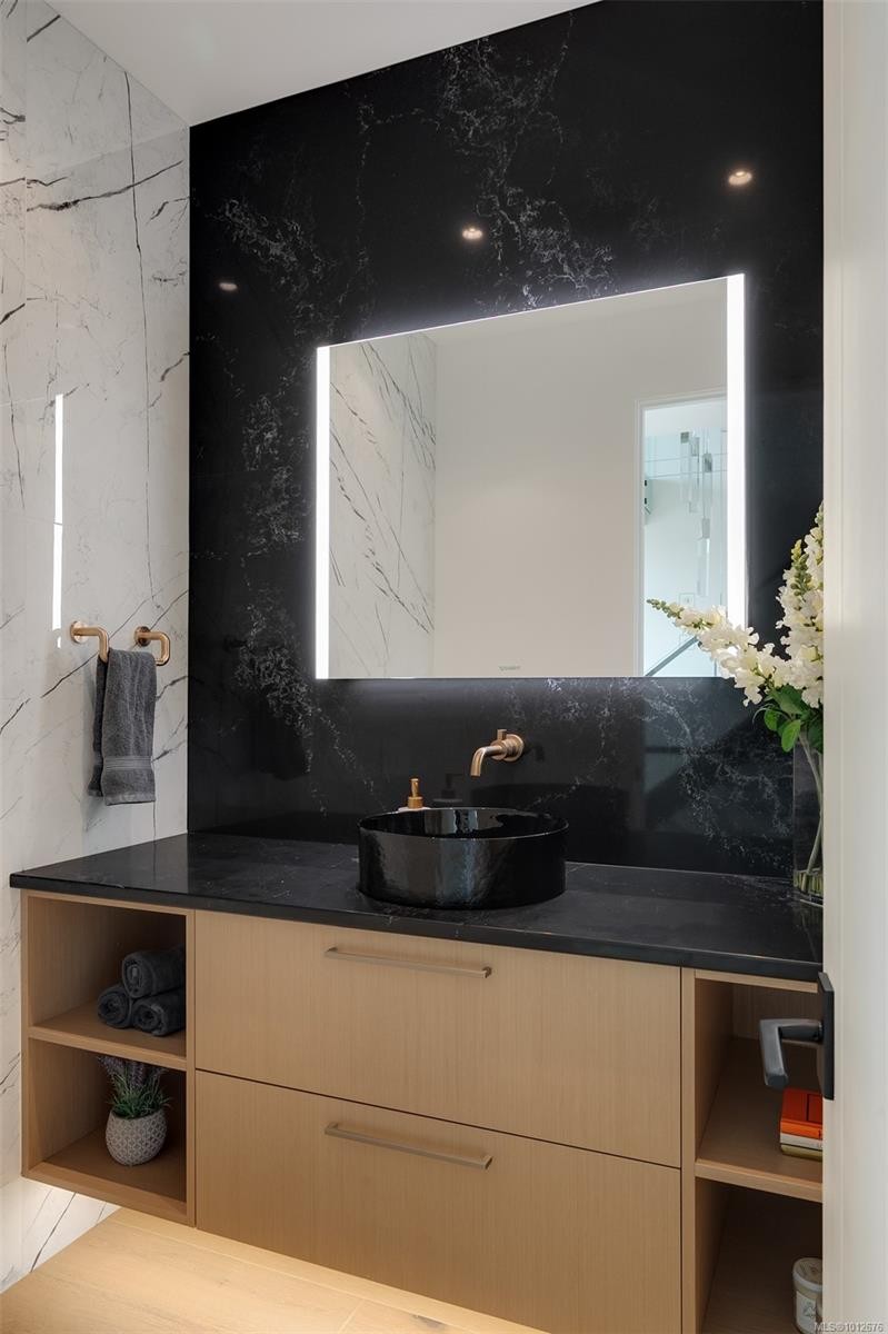 2029 Pinehurst Terr, Langford, BC