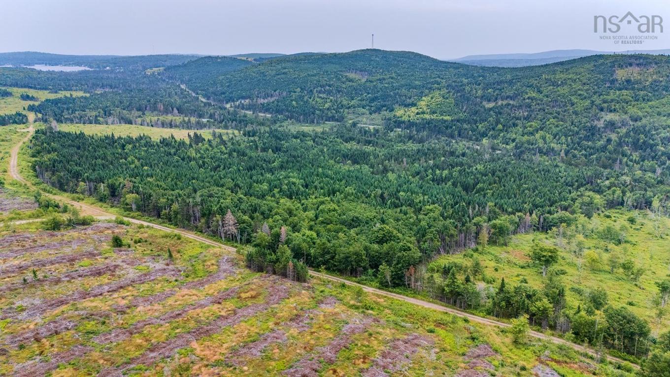 676 Westchester Rd, Sutherland Lake, NS