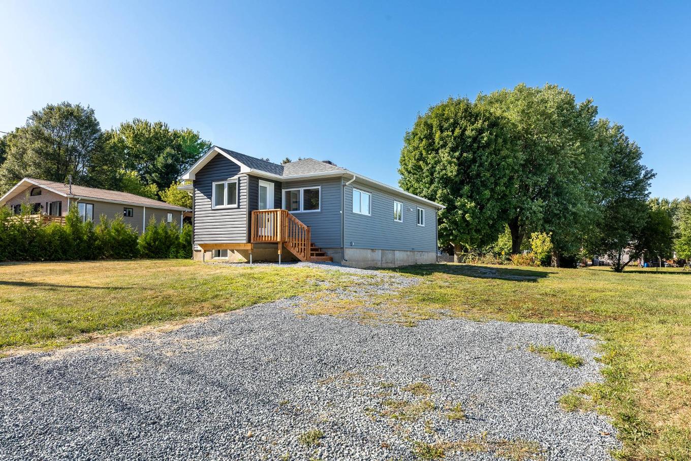 Cour - 194 44E Rue O., Venise-En-Québec, QC - Outdoor