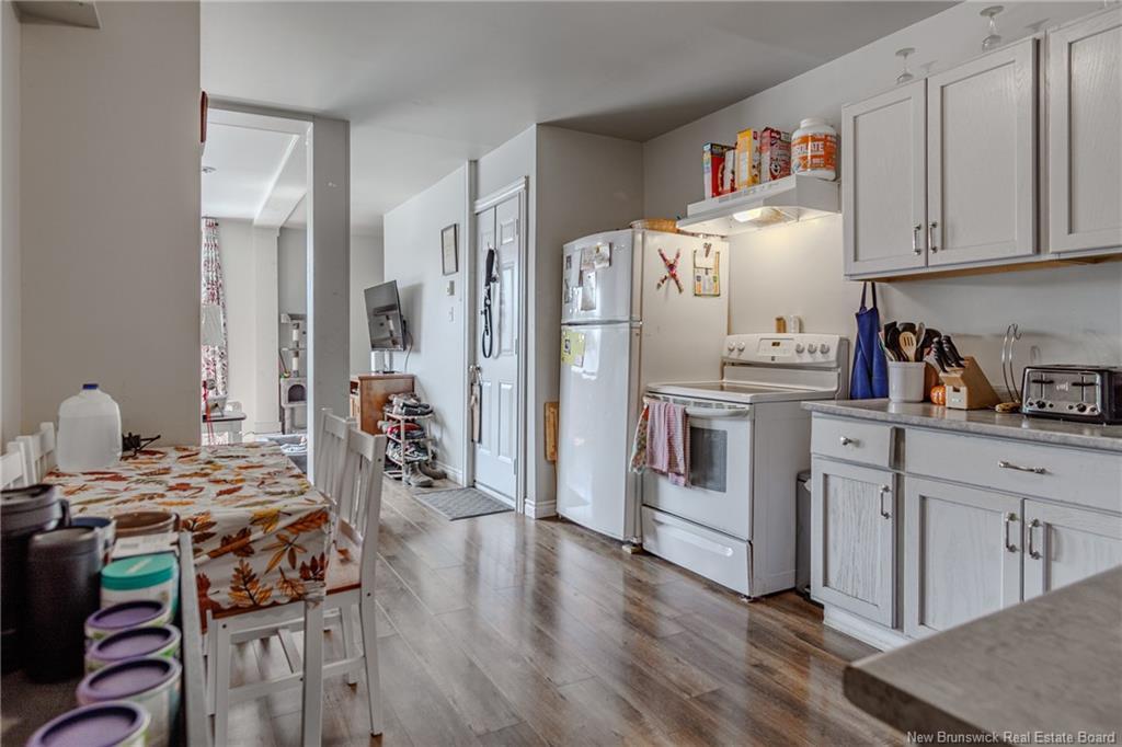 116-118 Lancaster St, Saint John, NB