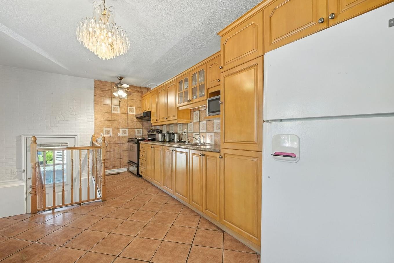 Kitchen - 580 Boul. Nobert, Longueuil (Le Vieux-Longueuil), QC - Indoor Photo Showing Kitchen