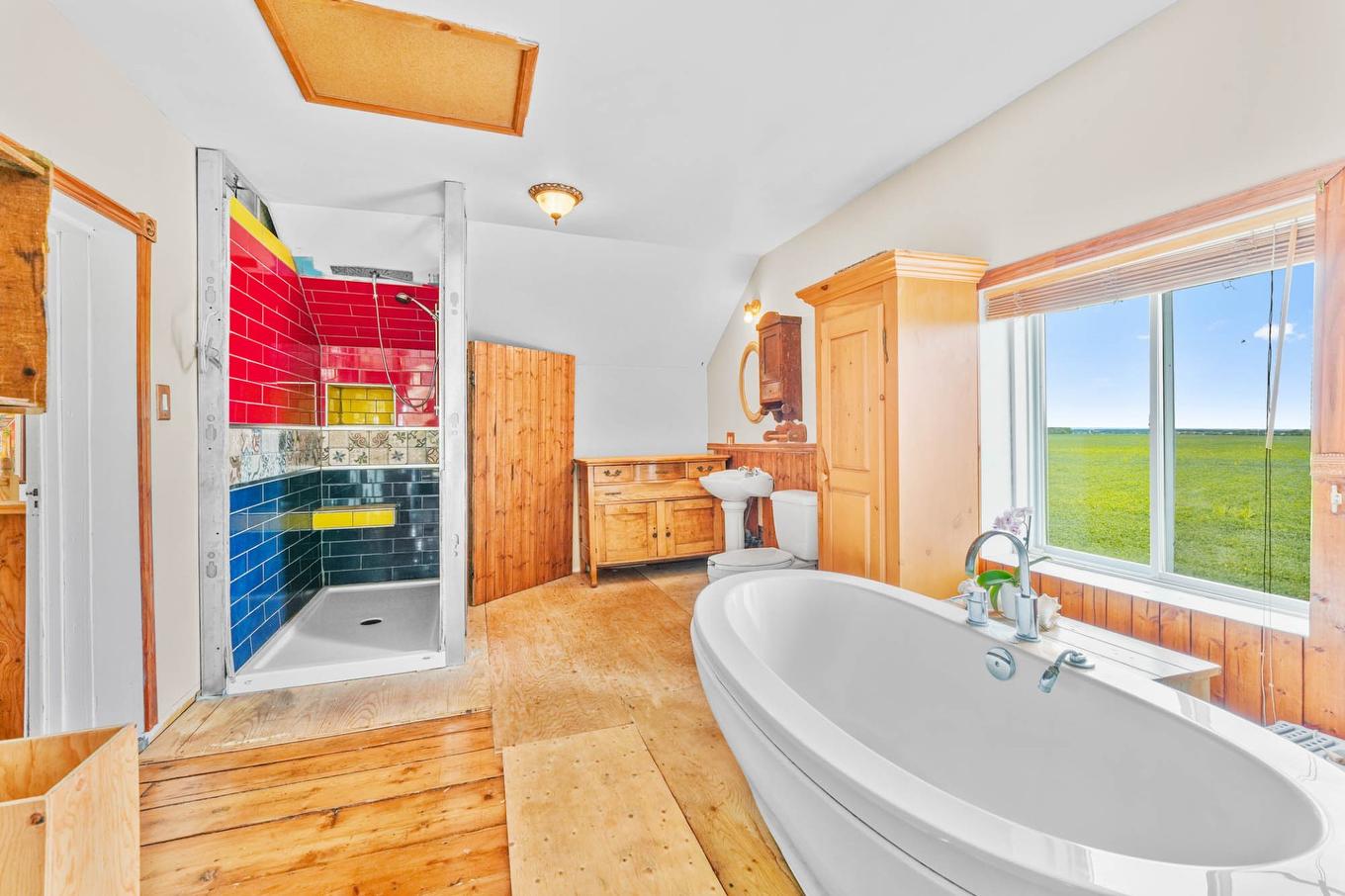 Bathroom - 1190Z Ch. Du Ruisseau-St-Georges N., Saint-Jacques, QC - Indoor Photo Showing Bathroom With Fireplace