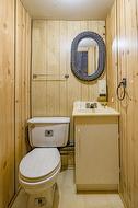Powder room -