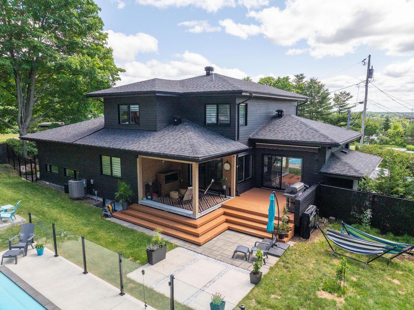 Vue d'ensemble - 908Z - 908Az Tsse Bon-Air, Saint-Jérôme, QC - Outdoor With Deck Patio Veranda With Exterior