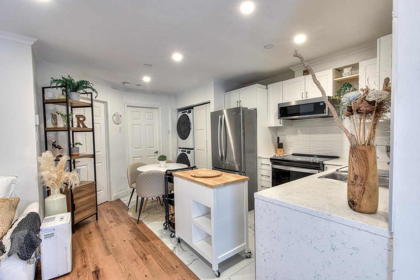 Cuisine - A-7217 Rue Chouinard, Montréal (Lasalle), QC - Indoor Photo Showing Kitchen