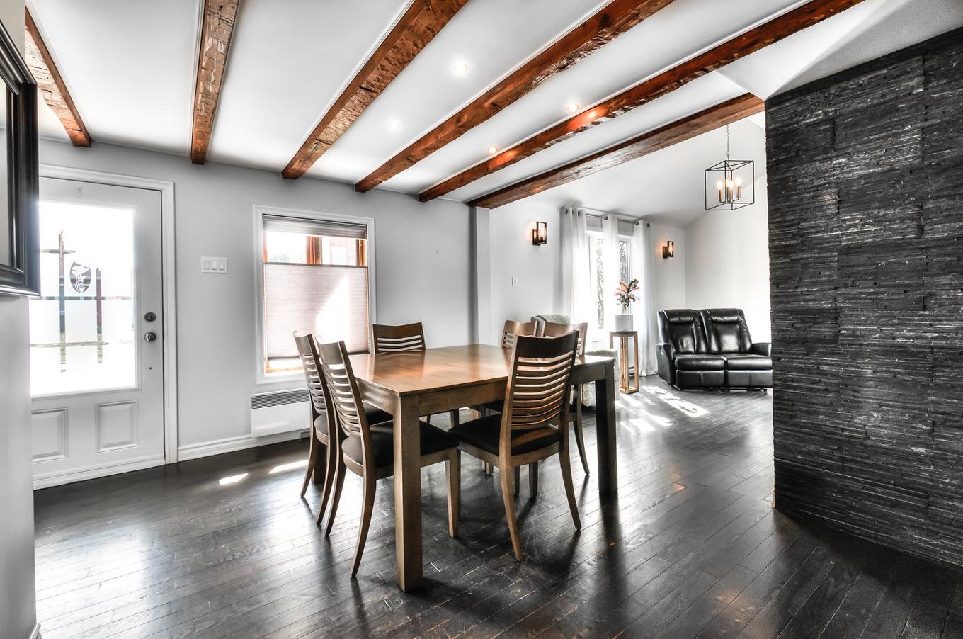 Dining room - 128 Rue Mackenzie-King, Saint-Jean-Sur-Richelieu, QC - Indoor Photo Showing Dining Room