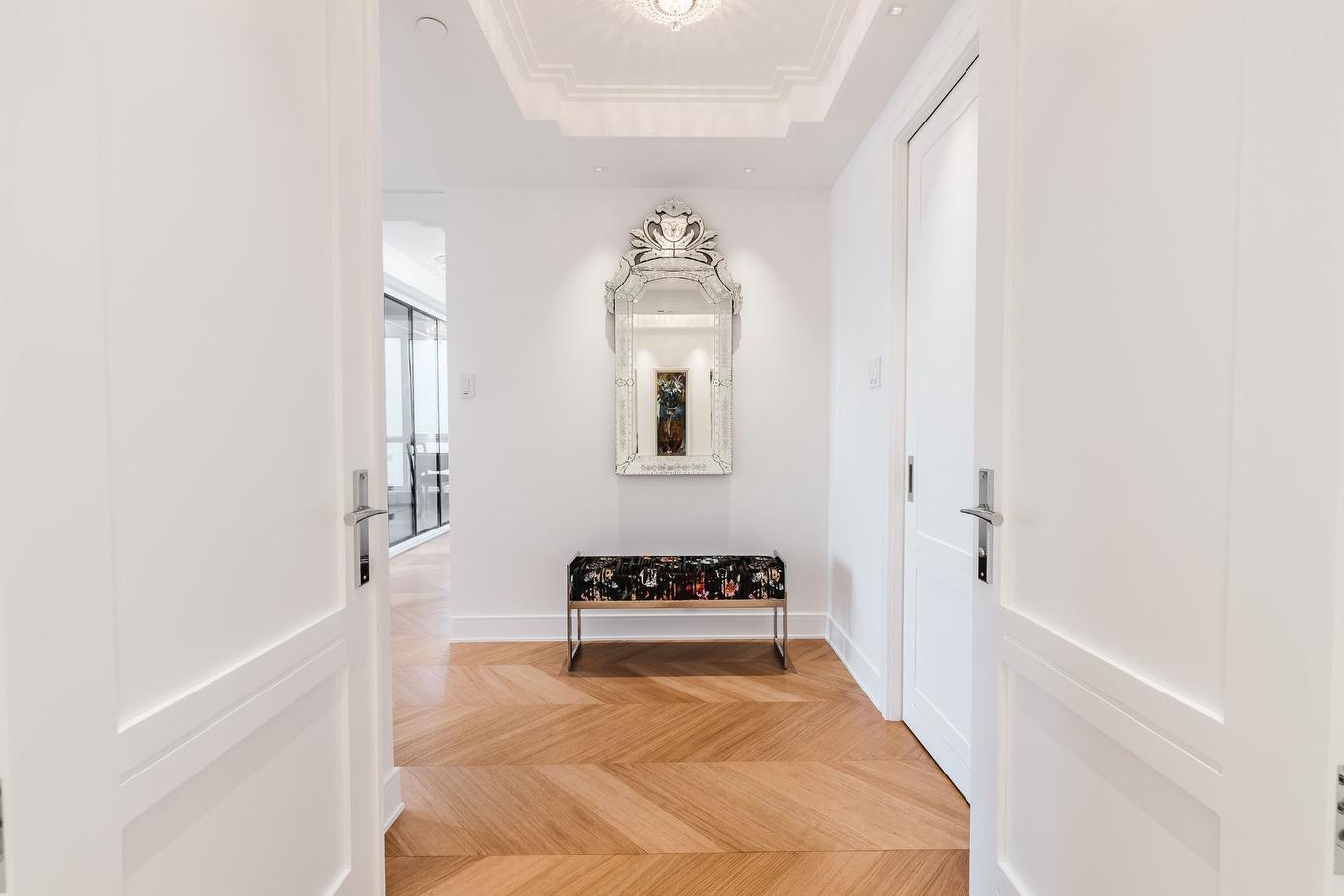 Chambre à coucher principale - 15-A-3430 Rue Peel, Montréal (Ville-Marie), QC - Indoor Photo Showing Other Room