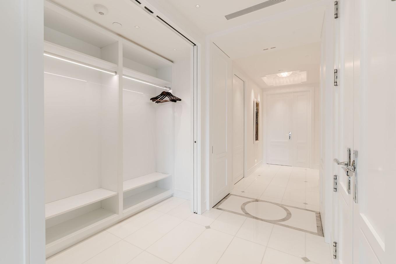 Corridor - 15-A-3430 Rue Peel, Montréal (Ville-Marie), QC - Indoor