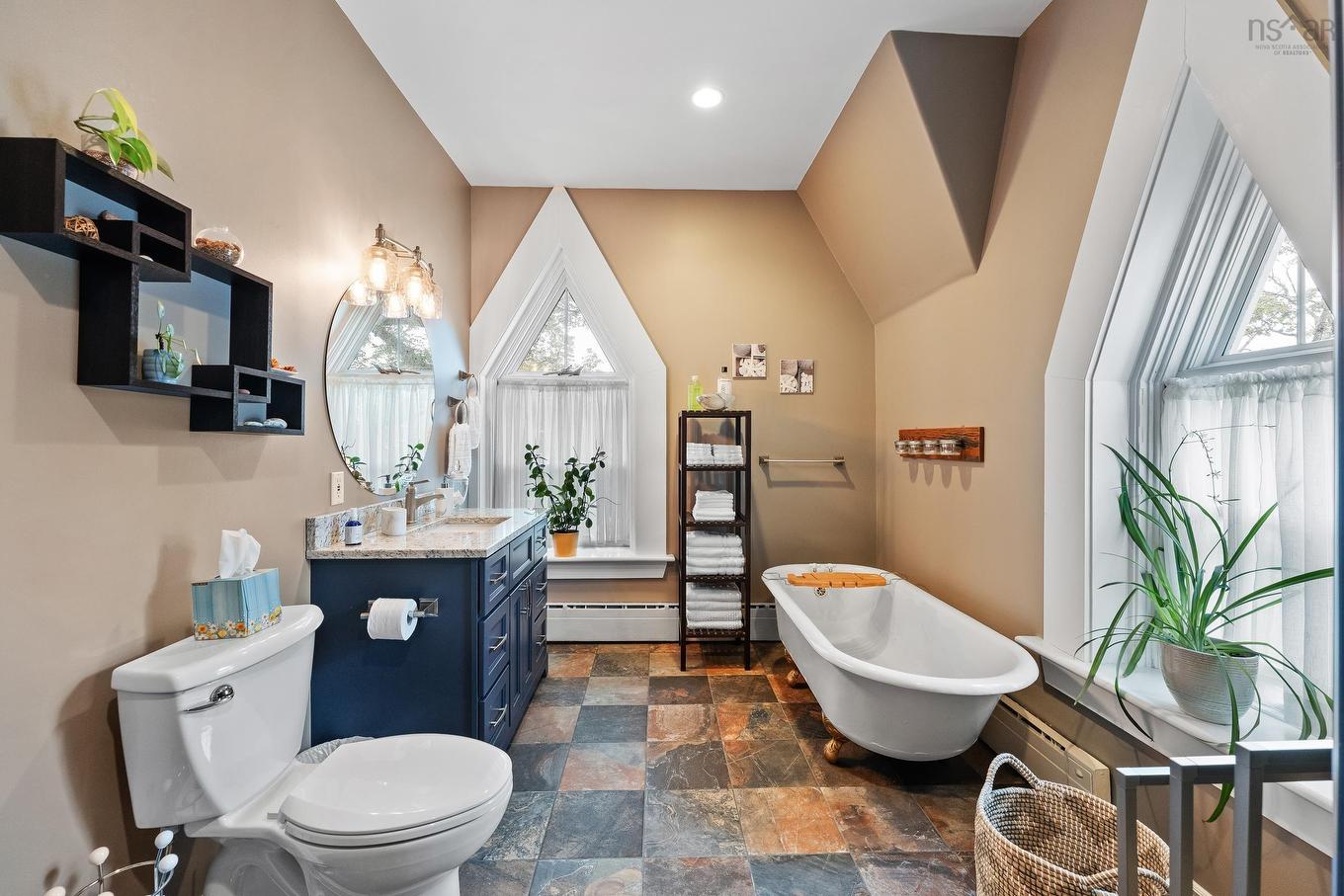 57 William Street, Yarmouth, NS