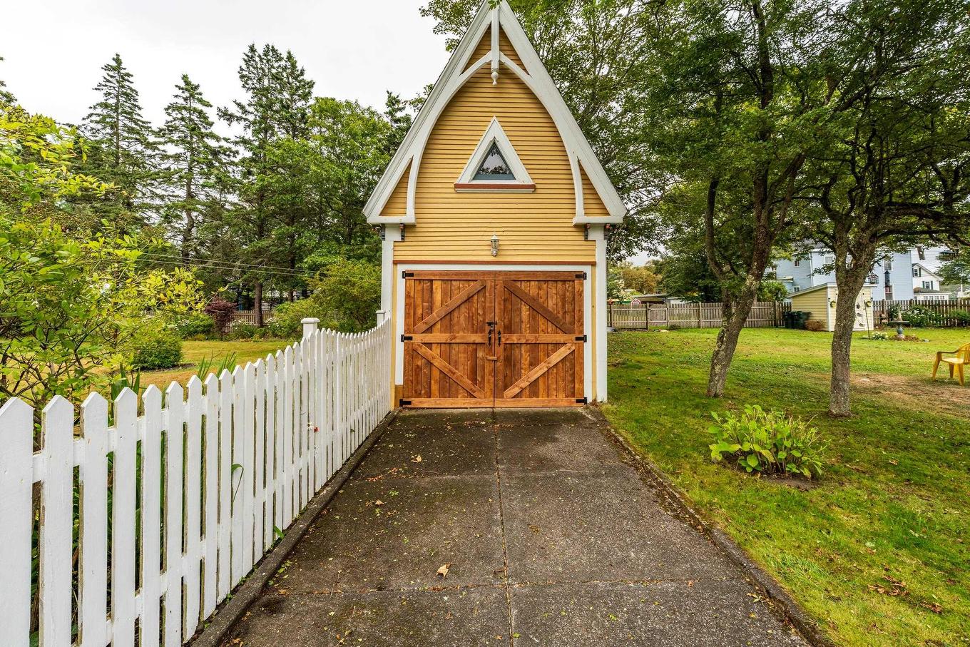 57 William Street, Yarmouth, NS