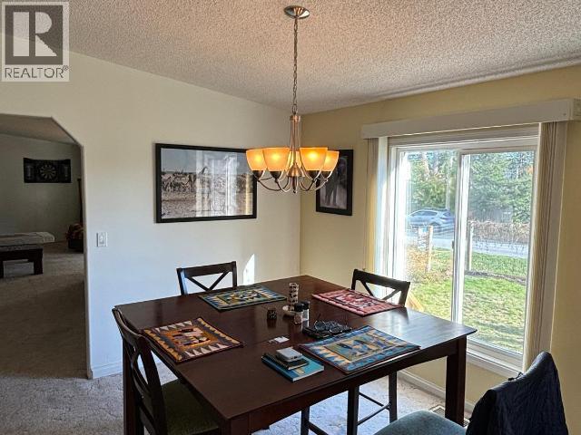 4573 Sanderson Road, Texada Island, BC - Indoor Photo Showing Dining Room